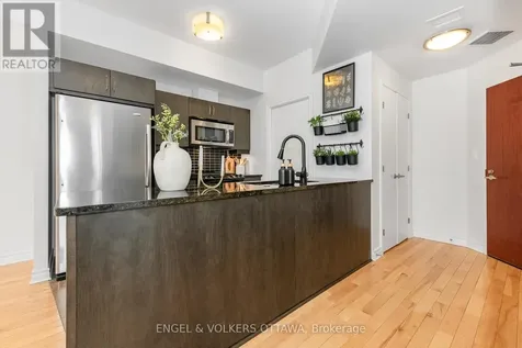 575 Byron Avenue Ottawa ON K2A 1R7