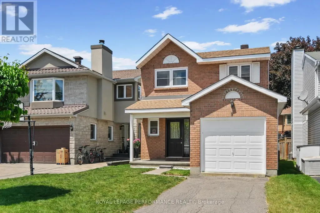 9 Saddle Crescent Ottawa ON K1G 5L4