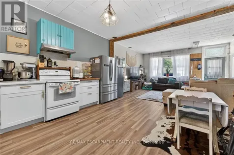 18 King Street Haldimand ON N0A 1E0