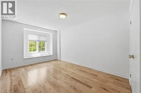 85 Edgewater Drive Stoney Creek ON L8E 4Z2