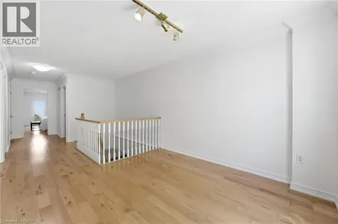 85 Edgewater Drive Stoney Creek ON L8E 4Z2