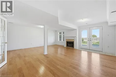 85 Edgewater Drive Stoney Creek ON L8E 4Z2