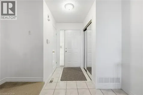 85 Edgewater Drive Stoney Creek ON L8E 4Z2