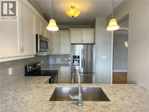 67 Summerberry Way Hamilton ON L9B 1A2
