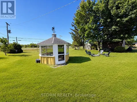 44 St Lawrence Street South Stormont ON K0C 1M0