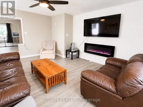 44 St Lawrence Street South Stormont ON K0C 1M0