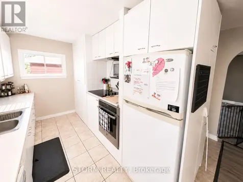 44 St Lawrence Street South Stormont ON K0C 1M0