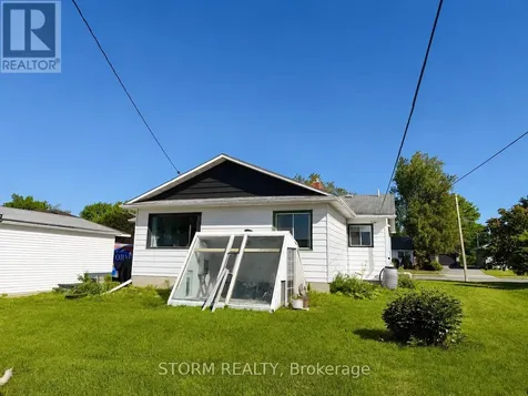 44 St Lawrence Street South Stormont ON K0C 1M0
