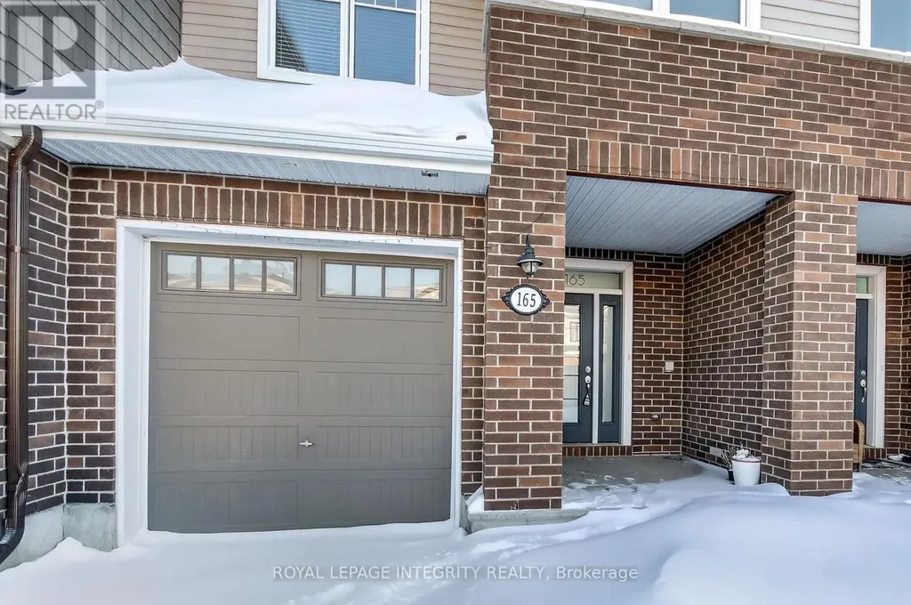 165 Angelonia Crescent Ottawa ON K1T 0Y5