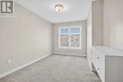 165 Angelonia Crescent Ottawa ON K1T 0Y5