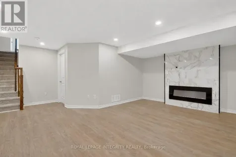 165 Angelonia Crescent Ottawa ON K1T 0Y5