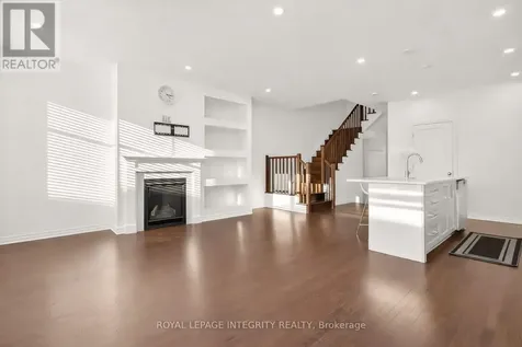 165 Angelonia Crescent Ottawa ON K1T 0Y5