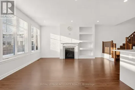 165 Angelonia Crescent Ottawa ON K1T 0Y5