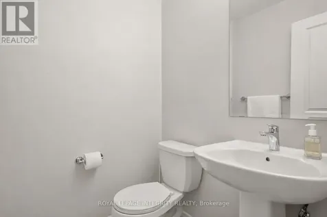165 Angelonia Crescent Ottawa ON K1T 0Y5