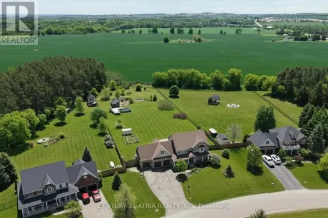 11 Jeffery Drive Mulmur ON L9V 3H7