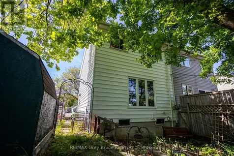 1068 11th Street East Owen Sound ON N4K 5V6