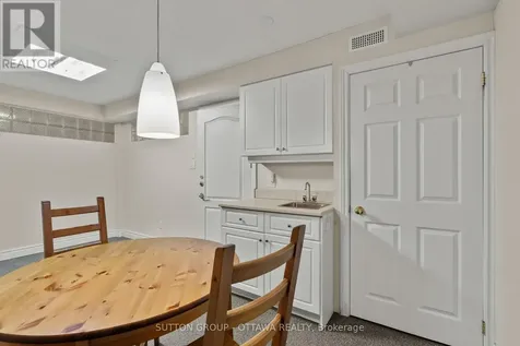 117 Murray Street Ottawa ON K1N 5M5