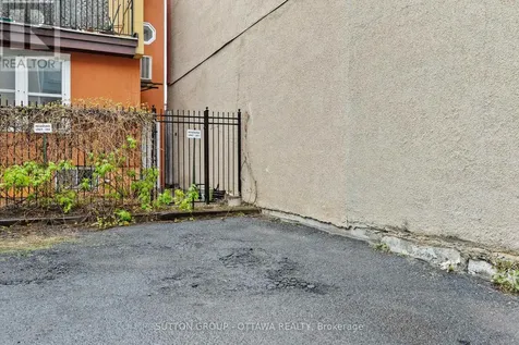 117 Murray Street Ottawa ON K1N 5M5