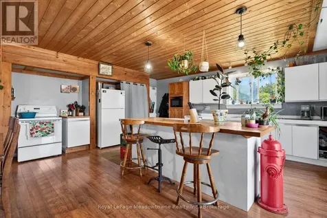 8122 Eramosa Garafraxa Townline Centre Wellington ON N1M 2W5