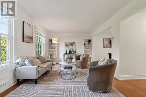 83 Appleby Private Ottawa ON K2C 3P4