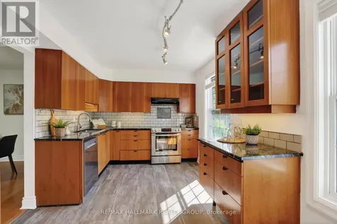 83 Appleby Private Ottawa ON K2C 3P4