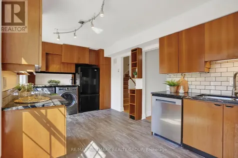 83 Appleby Private Ottawa ON K2C 3P4