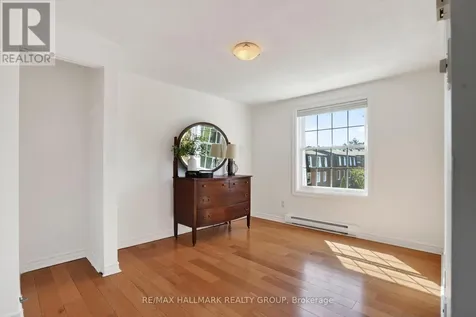 83 Appleby Private Ottawa ON K2C 3P4