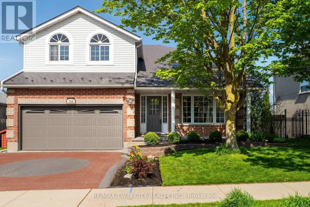 314 Old Chicopee Trail Kitchener ON N2A 4C8