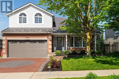 314 Old Chicopee Trail Kitchener ON N2A 4C8