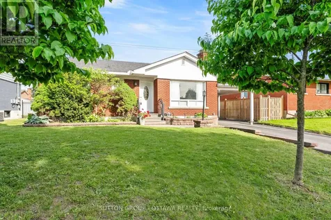 1237 Whitmore Avenue Ottawa ON K2C 2N6