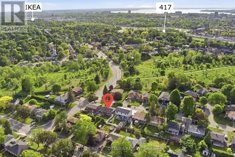 1237 Whitmore Avenue Ottawa ON K2C 2N6