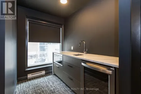340 Queen Street Ottawa ON K1R 0G1