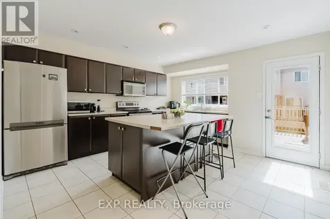 3721F Riverbreeze Street Ottawa ON K2J 0T1