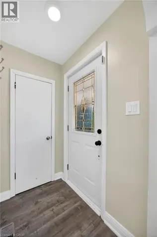 43 West 1st Street Hamilton ON L9C 3B9