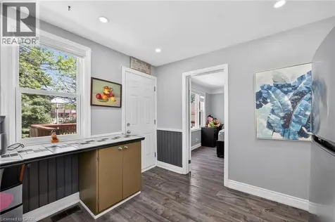 43 West 1st Street Hamilton ON L9C 3B9