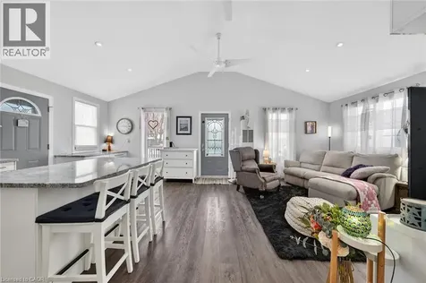 1040 Lakeshore Road Selkirk ON N0A 1P0