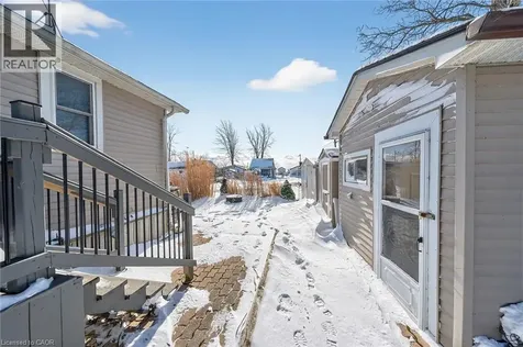 1040 Lakeshore Road Selkirk ON N0A 1P0
