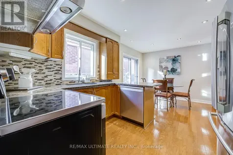 10 South Balsam Street Uxbridge ON L9P 1E9