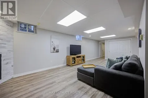 10 South Balsam Street Uxbridge ON L9P 1E9