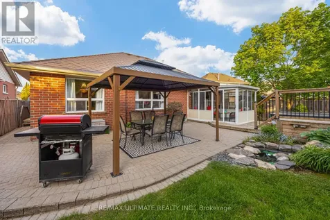 10 South Balsam Street Uxbridge ON L9P 1E9