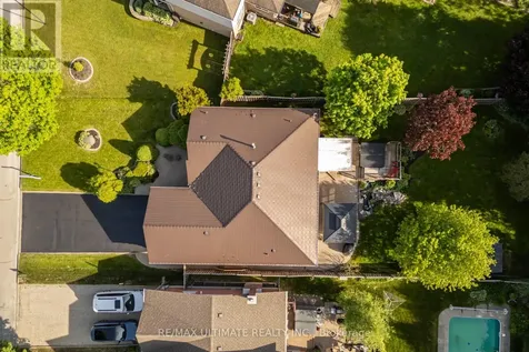10 South Balsam Street Uxbridge ON L9P 1E9