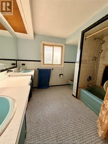 1315 Olive Road Windsor ON N8Y 4M3