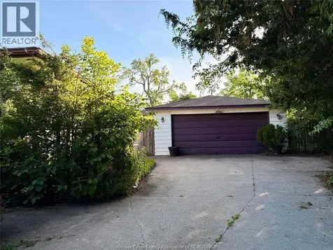 1315 Olive Road Windsor ON N8Y 4M3