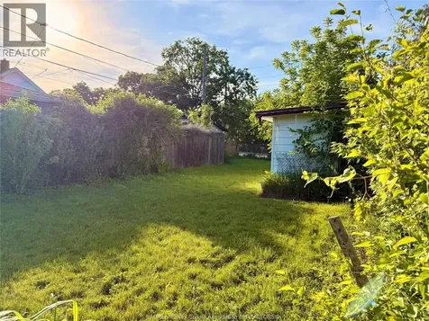1315 Olive Road Windsor ON N8Y 4M3