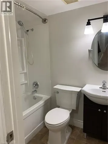 15 Albright Road Hamilton ON L8K 5J2