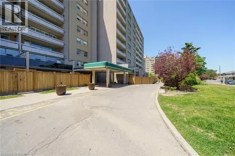 15 Albright Road Hamilton ON L8K 5J2