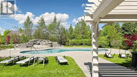 58 Emerald Hts Drive Whitchurch-stouffville ON L4A 0C8