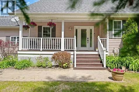 5040 Stonecrest Road Ottawa ON K0A 3M0