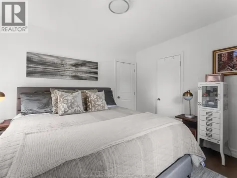 7241 Wyandotte Street Windsor ON N8S 1R5