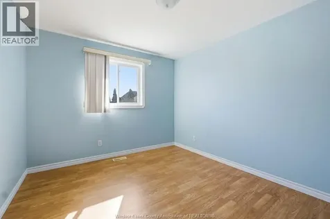 149 Amy Croft Drive Lakeshore ON N8K 1E3